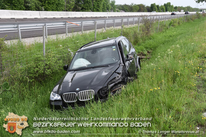 20220507 Verkehrsunfall mit eingeklemmter Person auf der LB16  Foto: Thomas Lenger Monatsrevue.at