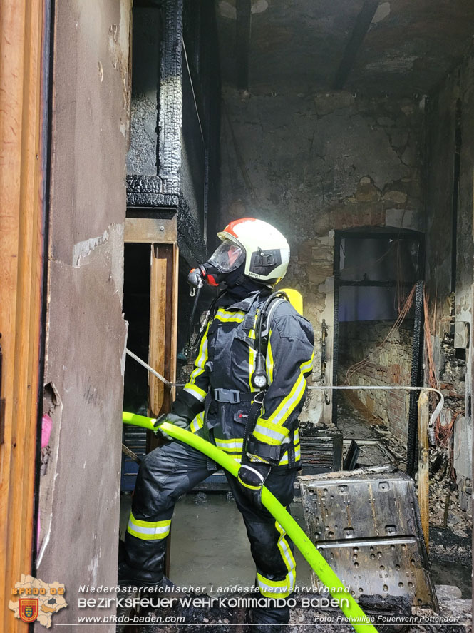 20220607 Brand in einem landwirtschaftlichen Gebude in Landegg/Pottendorf