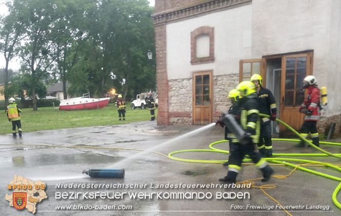 20220607 Brand in einem landwirtschaftlichen Gebude in Landegg/Pottendorf