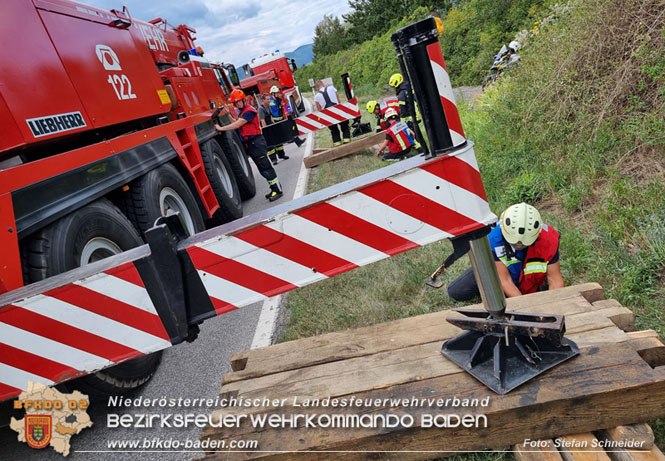 20220712 Folgenschwerer Verkehrsunfall auf der L157 Umfahrung Oeynhausen Foto: Stefan Schneider 20220712 Folgenschwerer Verkehrsunfall auf der L157 Umfahrung Oeynhausen Foto: Stefan Schneider
