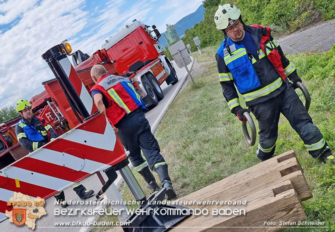 20220712 Folgenschwerer Verkehrsunfall auf der L157 Umfahrung Oeynhausen  Foto: Stefan Schneider