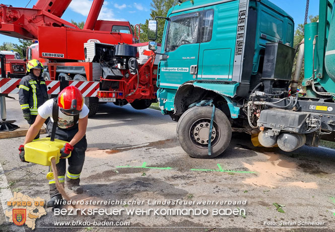 20220712 Folgenschwerer Verkehrsunfall auf der L157 Umfahrung Oeynhausen  Foto: Stefan Schneider