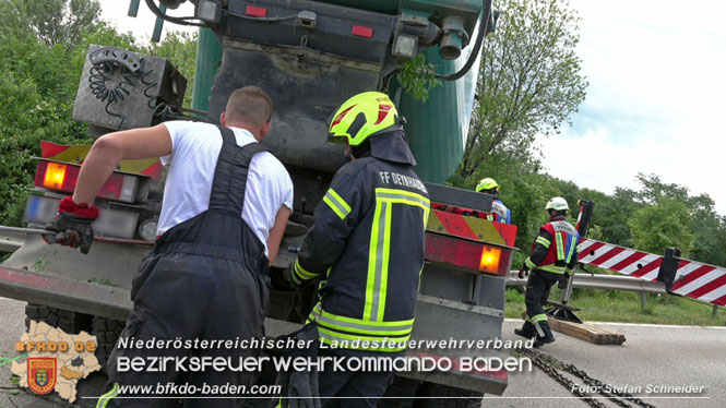 20220712 Folgenschwerer Verkehrsunfall auf der L157 Umfahrung Oeynhausen  Foto: Stefan Schneider