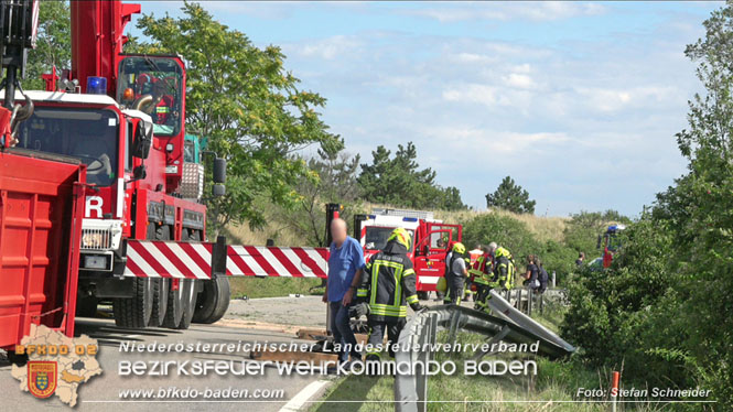 20220712 Folgenschwerer Verkehrsunfall auf der L157 Umfahrung Oeynhausen  Foto: Stefan Schneider