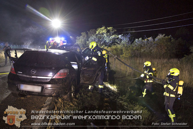 20220723 Fahrzeug fing bei Abschleppversuch Feuer  Foto: Stefan Schneider BFKDO Baden