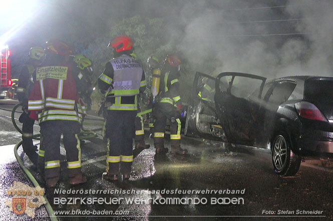 20220723 Fahrzeug fing bei Abschleppversuch Feuer  Foto: Stefan Schneider BFKDO Baden