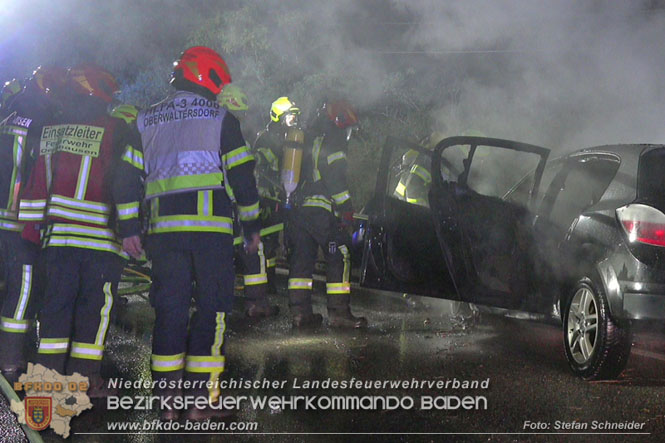 20220723 Fahrzeug fing bei Abschleppversuch Feuer  Foto: Stefan Schneider BFKDO Baden