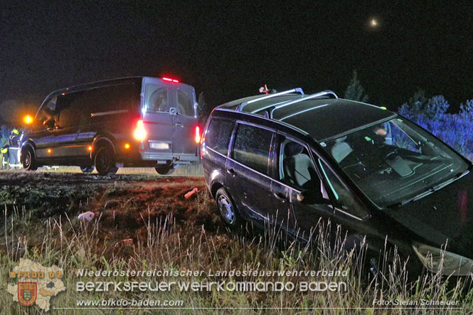 20220723 Fahrzeug fing bei Abschleppversuch Feuer  Foto: Stefan Schneider BFKDO Baden