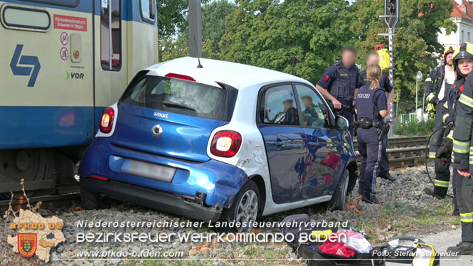 20220829 Unfall bei WLB-Bahnübergang in Pfaffstätten Foto: Stefan Schneider BFKDO BADEN 20220829 Unfall bei WLB-Bahnübergang in Pfaffstätten Foto: Stefan Schneider BFKDO BADEN