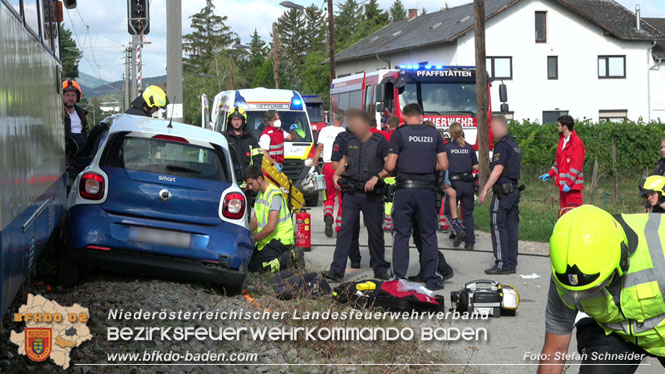 20220829 Unfall bei WLB-Bahnbergang in Pfaffsttten  Foto: Stefan Schneider BFKDO BADEN