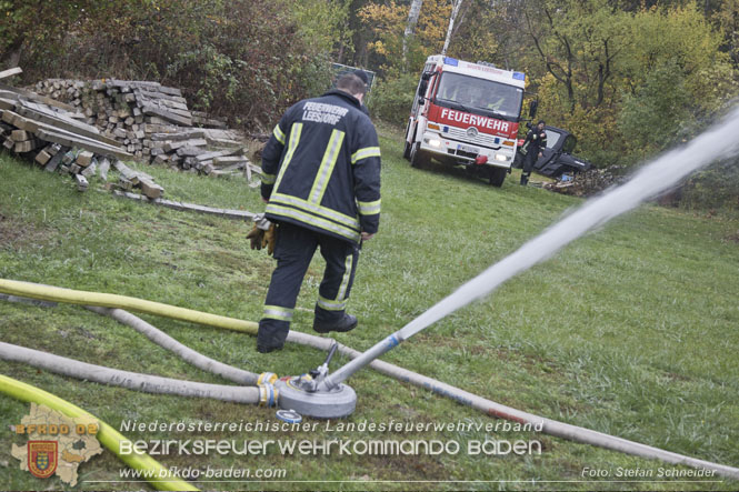 20221015 Fischbestand in Gefahr - Feuerwehr pumpt ber 3 Millionen Liter Wasser  Foto: Stefan Schneider BFKDO BADEN