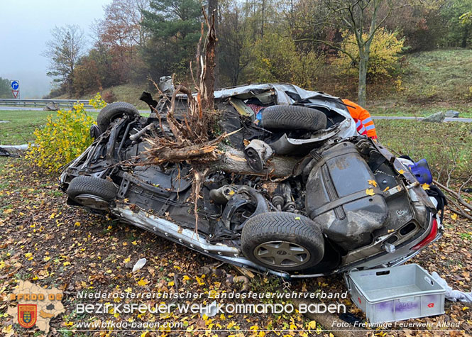 20221101 Unfall zu Allerheiligen auf der A21 zwischen Heiligenkreuz und Mayerling  Foto: Freiwillige Feuerwehr Alland