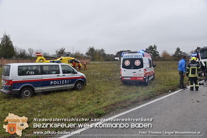 20221116 Menschenrettung nach Verkehrsunfall auf der L158   Foto: Thomas Lenger Monatsrevue.at