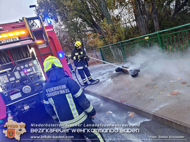 20221117 E-Scooter fängt während der Fahrt Feuer  Foto: Stefan Schneider