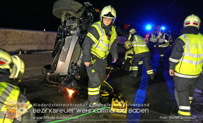 20221120 Verkehrsunfall auf der A2 bei Baden RFB Sd  Foto: Stefan Schneider BFKDO BADEN