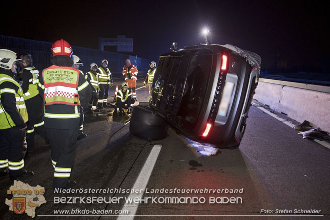 20221120 Verkehrsunfall auf der A2 bei Baden RFB Sd  Foto: Stefan Schneider BFKDO BADEN