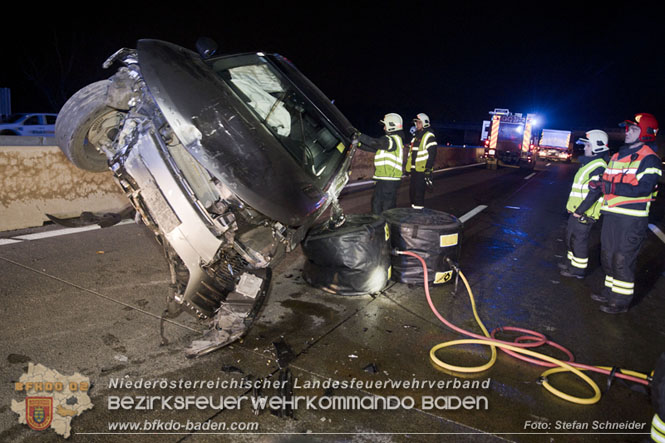 20221120 Verkehrsunfall auf der A2 bei Baden RFB Sd  Foto: Stefan Schneider BFKDO BADEN