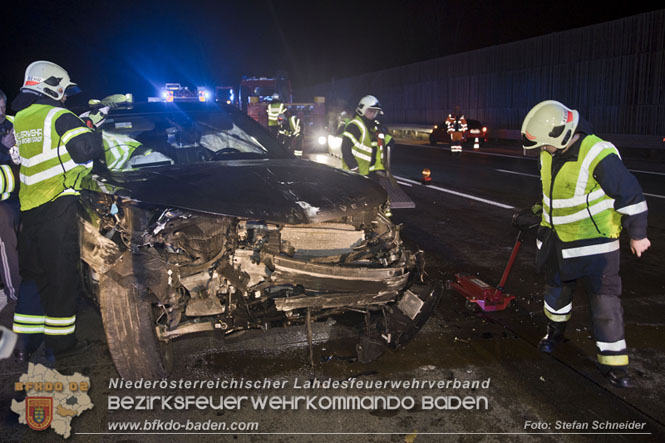 20221120 Verkehrsunfall auf der A2 bei Baden RFB Sd  Foto: Stefan Schneider BFKDO BADEN