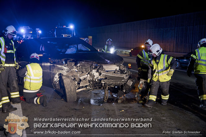 20221120 Verkehrsunfall auf der A2 bei Baden RFB Sd  Foto: Stefan Schneider BFKDO BADEN