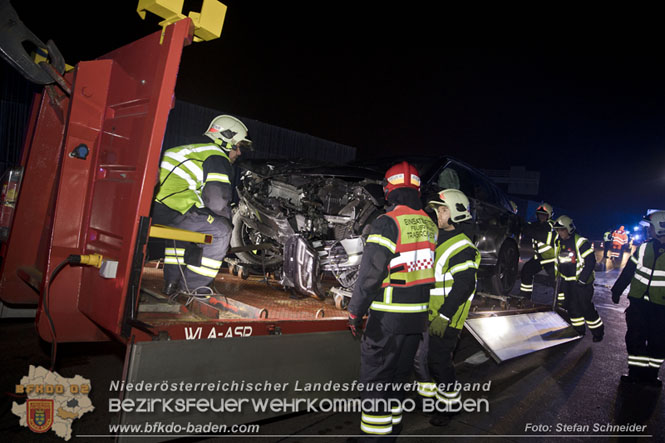 20221120 Verkehrsunfall auf der A2 bei Baden RFB Sd  Foto: Stefan Schneider BFKDO BADEN