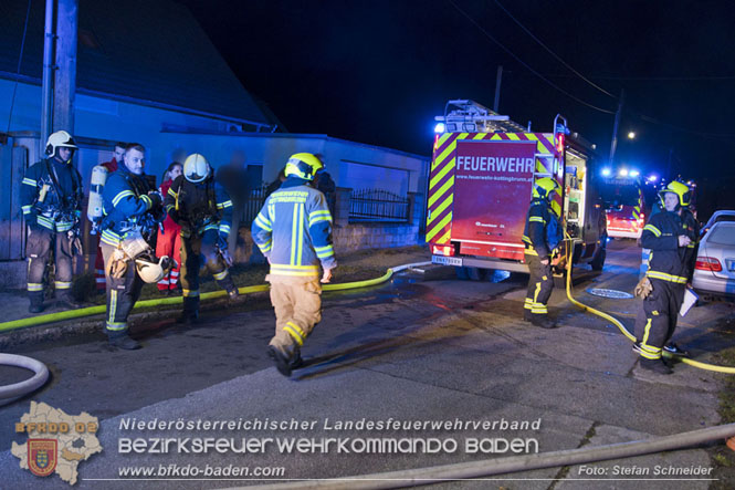 20221121 Brand im Einfamilienhaus in Kottingbrunn  Foto: Stefan Schneider BFKDO BADEN