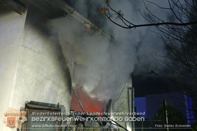 20221121 Brand im Einfamilienhaus in Kottingbrunn  Foto: Stefan Schneider BFKDO BADEN