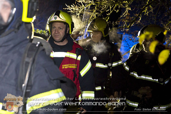 20221121 Brand im Einfamilienhaus in Kottingbrunn  Foto: Stefan Schneider BFKDO BADEN