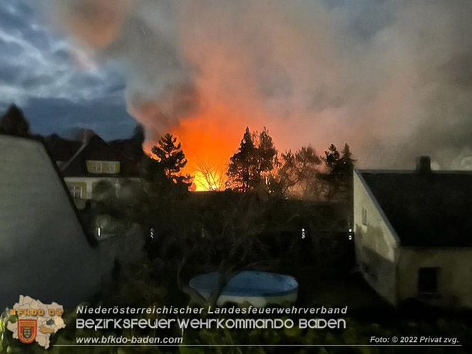 20221208 Wohnhausbrand in Hirtenberg  Foto: BFKDO BADEN / Privat zVg