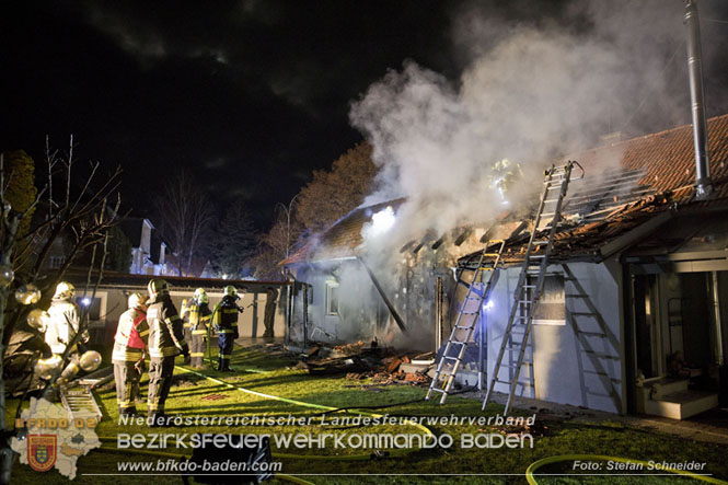 20221208 Wohnhausbrand in Hirtenberg  Foto: Stefan Schneider BFKDO BADEN 