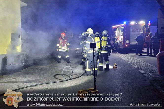 20230107 Brand einer Stromleitung unter Wärmeverbundfassade in Teesdorf Foto: Stefan Schneider BFKDO BADEN 20230107 Brand einer Stromleitung unter Wärmeverbundfassade in Teesdorf Foto: Stefan Schneider BFKDO BADEN