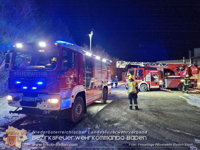 20230129 Brand in einem Traiskirchner Gewerbebetrieb Foto: Freiwillige Feuerwehr Baden-Stadt