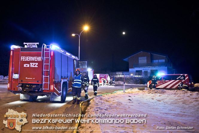 20230208 Lkw Sattelzug in Vollbrand bei Hochstra&szlig;   Foto: Stefan Schneider BFKDO BADEN