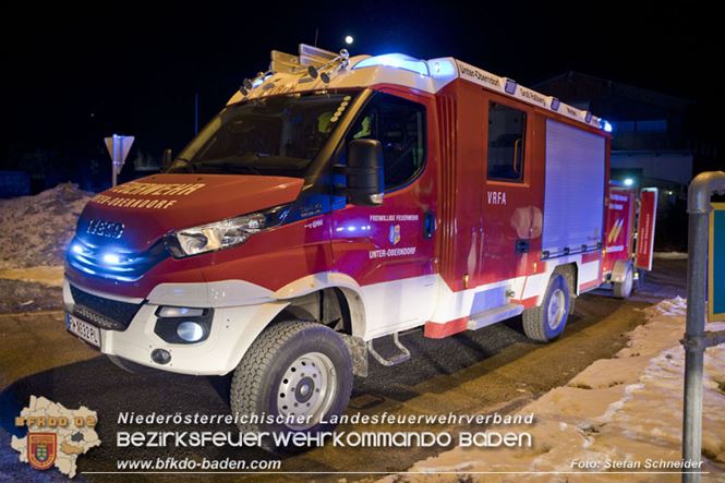 20230208 Lkw Sattelzug in Vollbrand bei Hochstra&szlig;   Foto: Stefan Schneider BFKDO BADEN