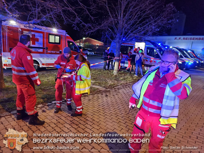 20230218 Groschadensereignis - Menschenrettung (T3) auf der B60  Foto: Stefan Schneider BFKDO BADEN