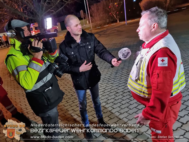 20230218 Großschadensereignis - Menschenrettung (T3) auf der B60 Foto: Stefan Schneider BFKDO BADEN 20230218 Großschadensereignis - Menschenrettung (T3) auf der B60 Foto: Stefan Schneider BFKDO BADEN