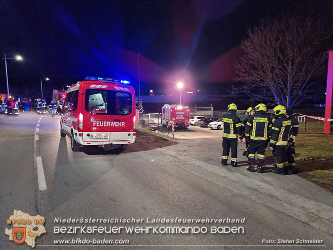20230218 Großschadensereignis - Menschenrettung (T3) auf der B60 Foto: Stefan Schneider BFKDO BADEN 20230218 Großschadensereignis - Menschenrettung (T3) auf der B60 Foto: Stefan Schneider BFKDO BADEN