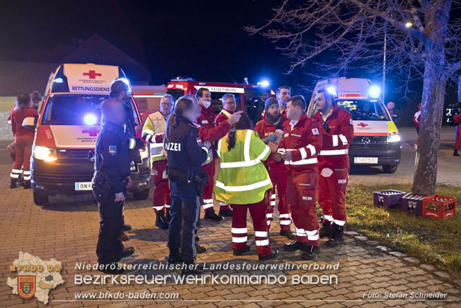 20230218 Groschadensereignis - Menschenrettung (T3) auf der B60  Foto: Stefan Schneider BFKDO BADEN