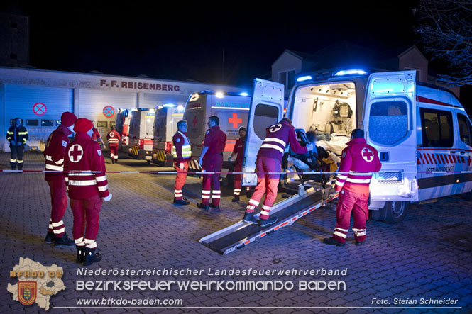 20230218 Groschadensereignis - Menschenrettung (T3) auf der B60  Foto: Stefan Schneider BFKDO BADEN