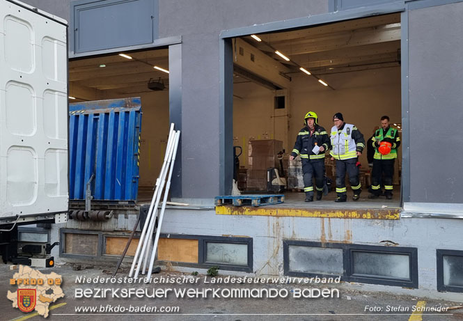 20230328 Schadstoffeinsatz in Traiskirchner Gewerbepark  Foto: Stefan Schneider BFKDO BADEN