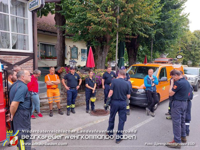 Erfolgreicher Einsatz des Sonderdienstes Sprengdienst in Muggendorf (Bzirk WN)  Foto: Sprengdienstgruppe SÜD