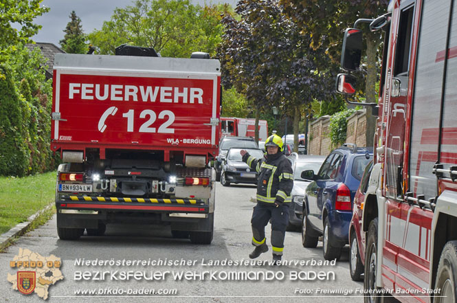 20230829_Personenrettung aus Notlage in Baden  Foto: Viktor van de Castell / Freiwillige Feuerwehr Baden-Stadt