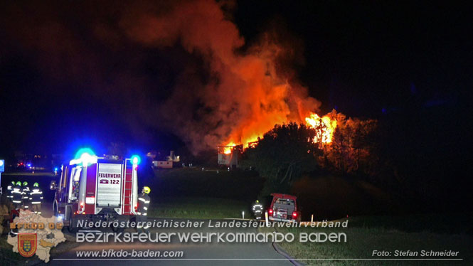 20231007_Grobrand in Heizungsanlage von Hhnerstall in Schwarzensee/Neuhaus  Foto: Stefan Schneider BFK Baden