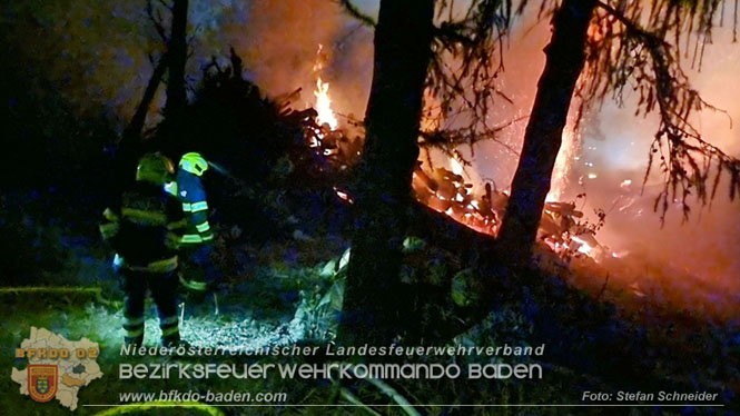 20231007_Grobrand in Heizungsanlage von Hhnerstall in Schwarzensee/Neuhaus  Foto: Stefan Schneider BFK Baden