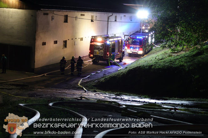 20231007_Grobrand in Heizungsanlage von Hhnerstall in Schwarzensee/Neuhaus  Foto: ASB Markus Hackl AFK Pottenstein