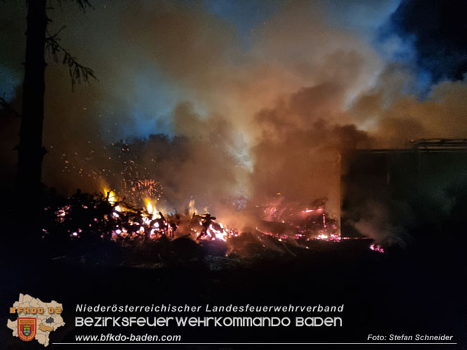 20231007_Grobrand in Heizungsanlage von Hhnerstall in Schwarzensee/Neuhaus  Foto: Stefan Schneider BFK Baden