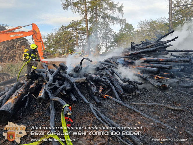 20231007_Grobrand in Heizungsanlage von Hhnerstall in Schwarzensee/Neuhaus  Foto: Stefan Schneider BFK Baden