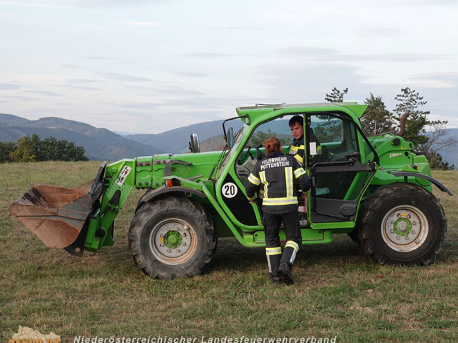 20231007_Grobrand in Heizungsanlage von Hhnerstall in Schwarzensee/Neuhaus  Foto: Stefan Schneider BFK Baden