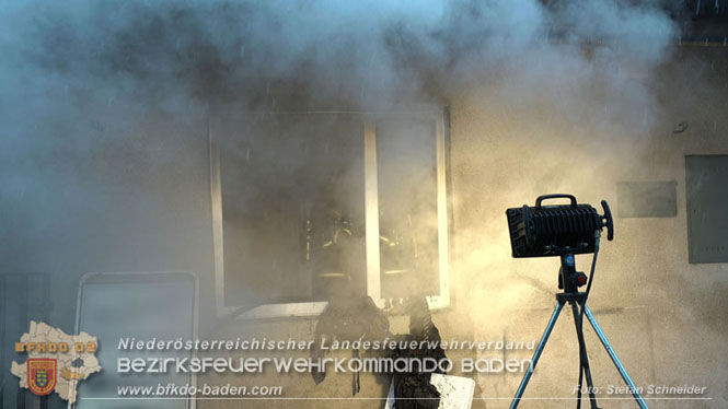 20231209 Wohnungsbrand in Hirtenberg  Foto: Stefan Schneider