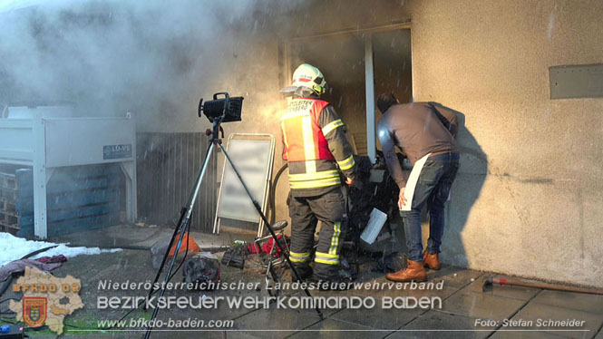 20231209 Wohnungsbrand in Hirtenberg  Foto: Stefan Schneider