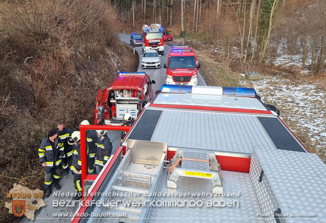 20240117 Herausfordernde Personenrettung nach Verkehrsunfall auf der L4004  Foto: Stefan Schneider BFKDO BADEN
